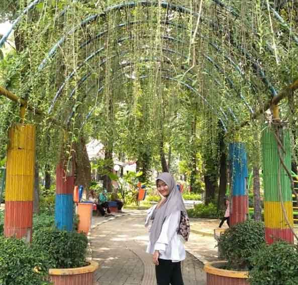 tempat liburan keluarga di surabaya