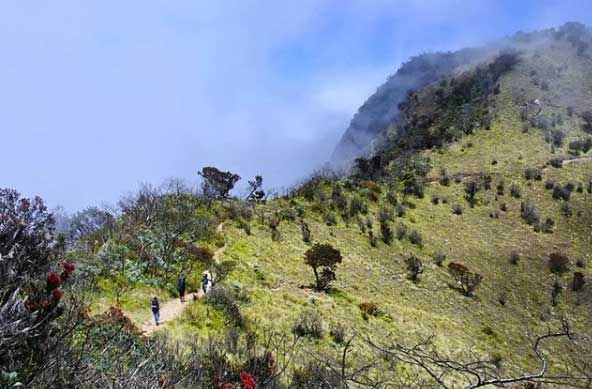 tempat menarik di karanganyar