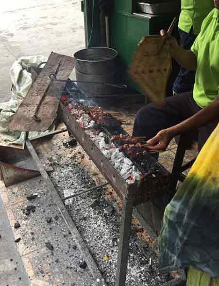  tempat makan keluarga di solo yang murah