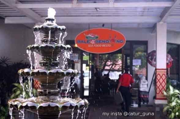 tempat makan keluarga di jakarta t