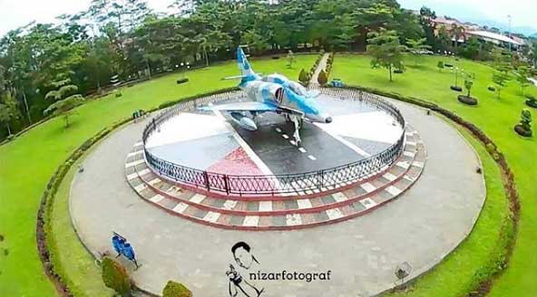 tempat liburan di karanganyar