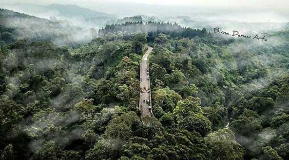 25 Tempat Wisata di Batang Paling Menarik Perhatian 20 tempat nongkrong di batang
