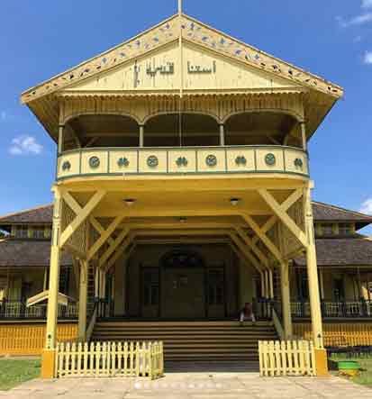 tempat wisata di pontianak dan sekitarnya