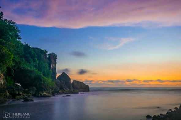 wisata pantai kebumen