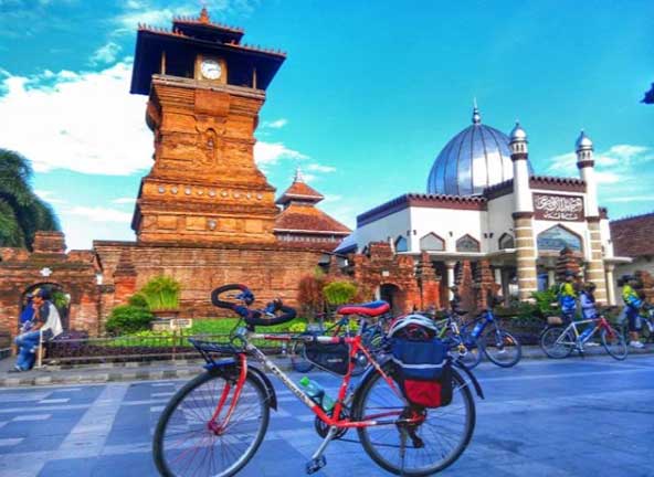 objek wisata di kudus dan sekitarnya