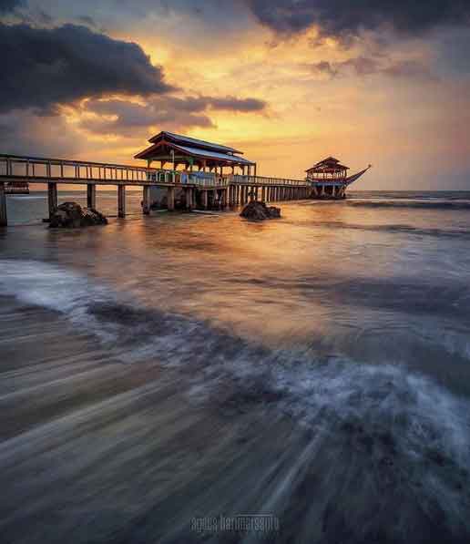 wisata pantai di anyer