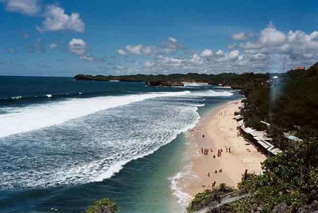wisata pantai indrayanti jogja