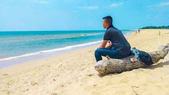 objek wisata pantai nepa madura