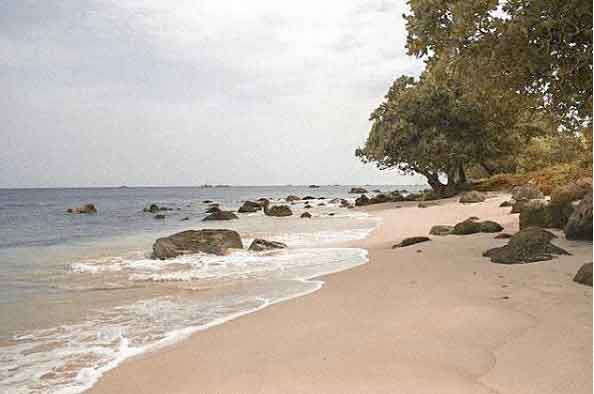 wisata pantai banten murah