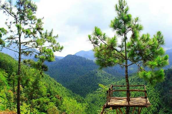 tempat wisata hits di karanganyar