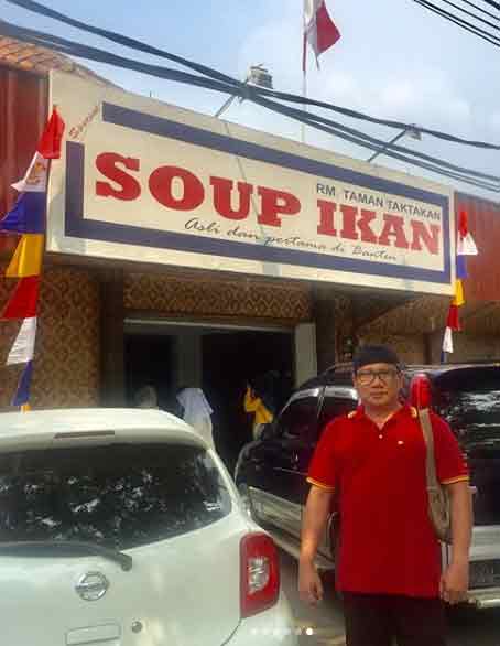 Tempat makan keluarga di Anyer