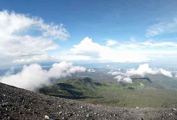 wisata alam purwokerto