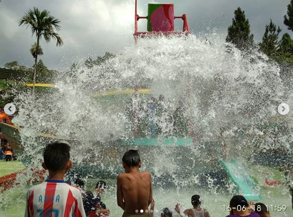 23 Tempat Wisata di Pemalang Yang Paling Hits untuk Berlibur 22 wisata waterpark pemalang