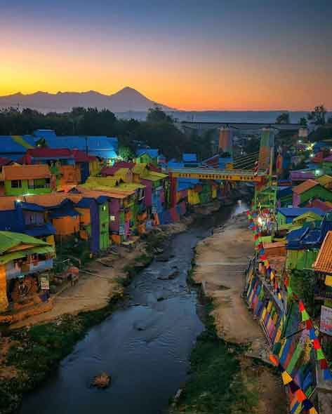 14 Tempat Hunting Foto di Surabaya Paling Rekomended 6 spot foto instagramable di surabaya