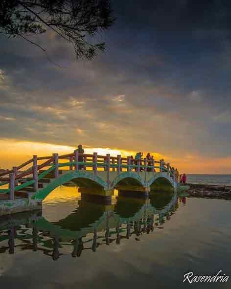 wisata pantai pekalongan