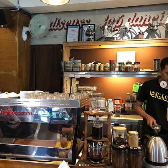 tempat makan hits di Bali