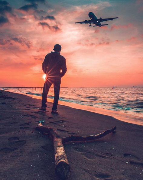 Spot Wisata di pantai tirangan