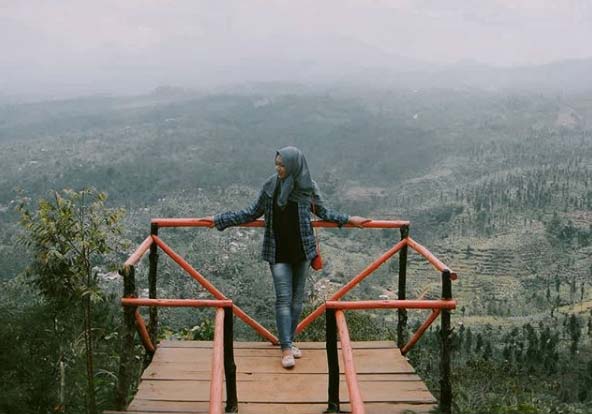 rute menuju bukit mertelu