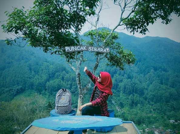 rute menuju puncak sibarat