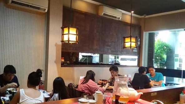 tempat makan enak di depok