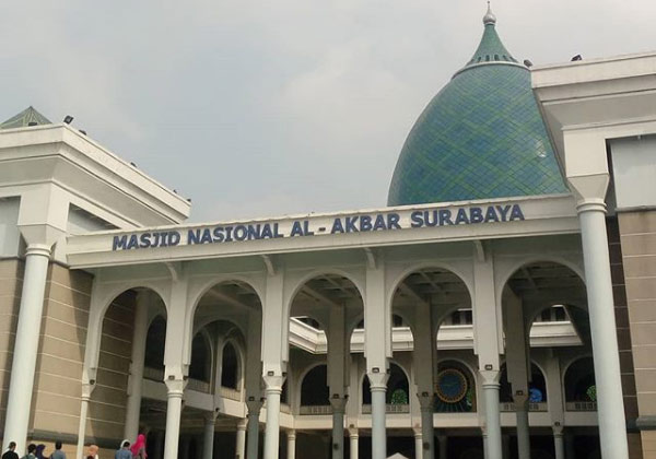 tempat liburan di surabaya