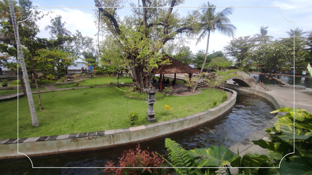 16 Tempat Wisata di Singaraja Bali yang Paling Populer untuk Liburan Luar Biasa 4 Air Sanih Natural Springs