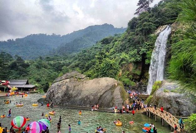 24 Tempat Wisata di Bogor Terbaru 10 Wisata Hits di Bogor