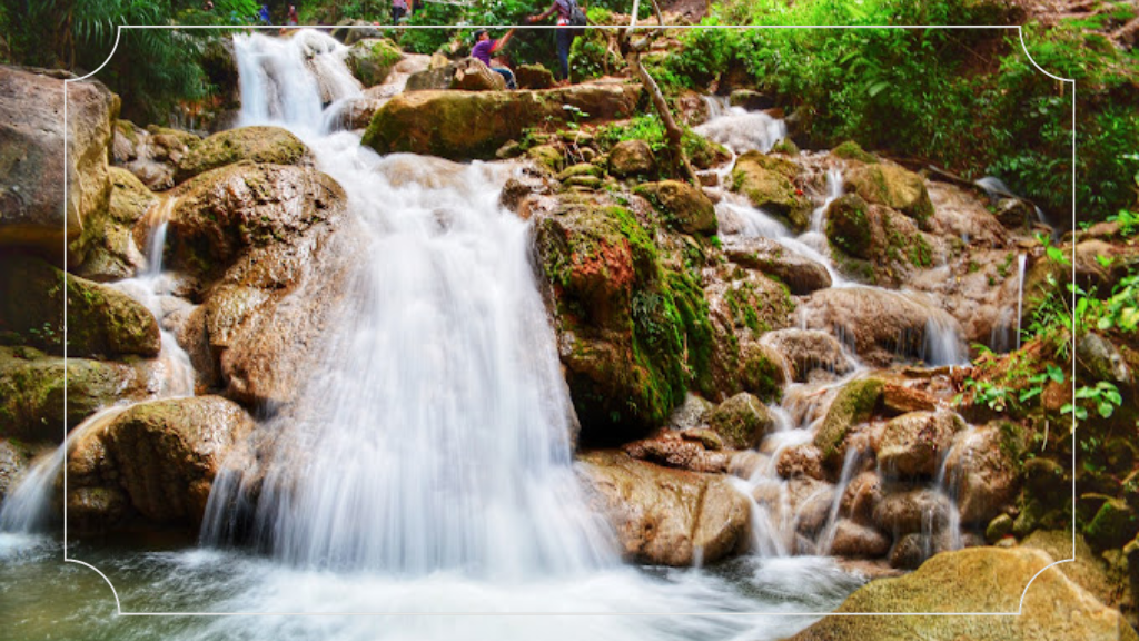 Air Terjun Grojogan Sewu Jatimulyo