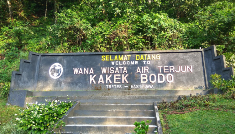 Air Terjun Kakek Bodo - Destinasi Wisata Alam yang Memukau
