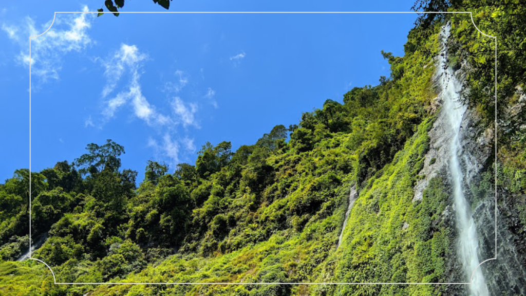 Jelajahi Tempat Wisata di Wonosalam untuk Liburan Seru! 5 Air Terjun Tretes