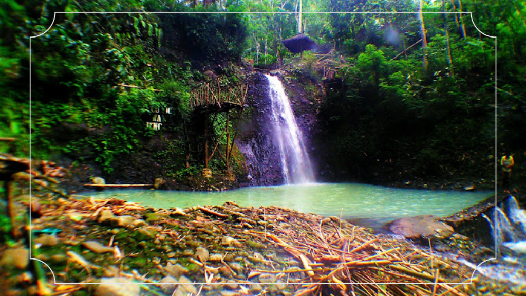 Air Terjun Watu Jengger