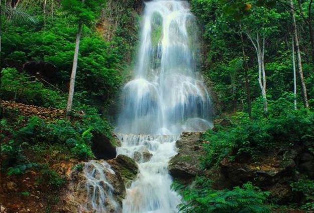 wisata air terjun di Kulon Progo 