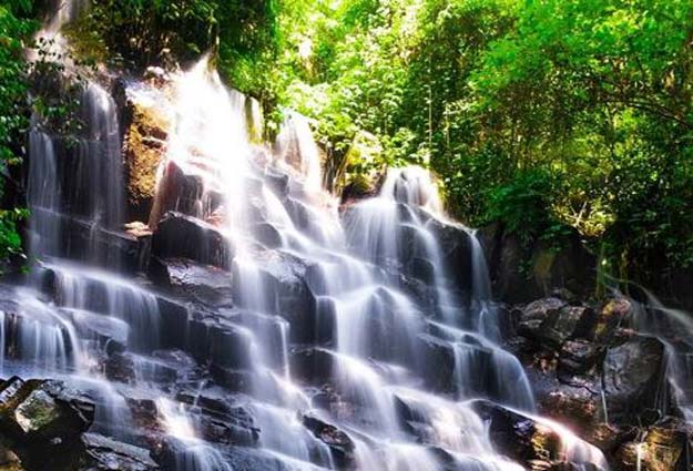 air terjun di Gianyar