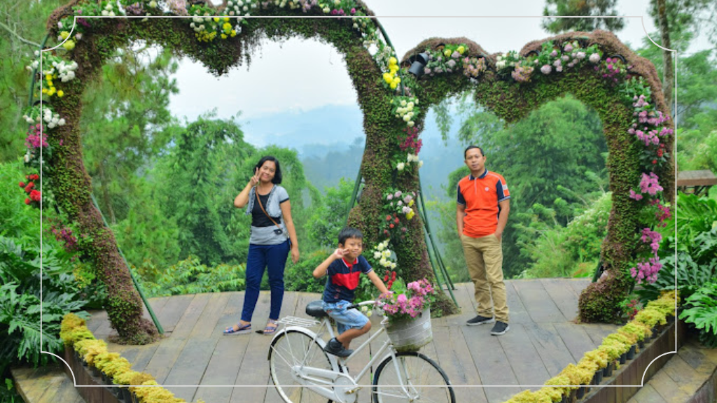 Wisata Batu Flower Garden - Harga Tiket Masuk, Spot Foto & Wahana Menarik 4 Alamat Wisata Batu Flower Garden