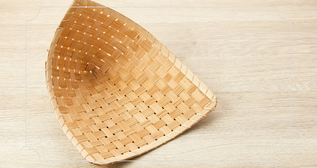 15 Oleh-Oleh Khas Banyuwangi Menjelajahi Kelezatan dan Keunikan Souvenir Daerah 16 Anyaman Bambu Gintangan