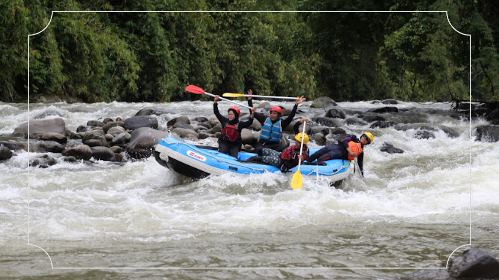 Jelajahi Tempat Liburan di Palembang Terpopuler 8 Arung Jeram Sungai Manna