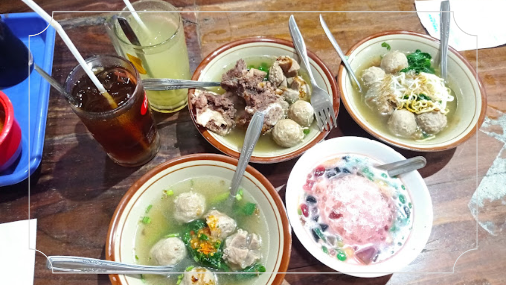 Bakso Idolaku Pak Tikno
