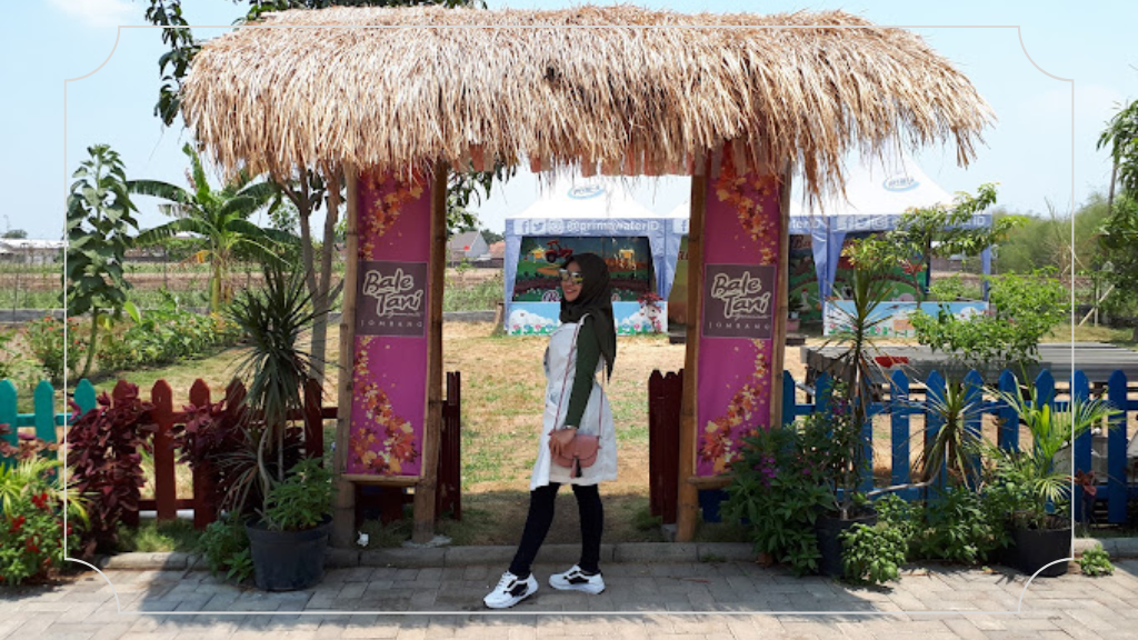 20 Destinasi Wisata Jawa Timur yang Populer dan Tempat Tersembunyi 5 Bale Tani Jombang