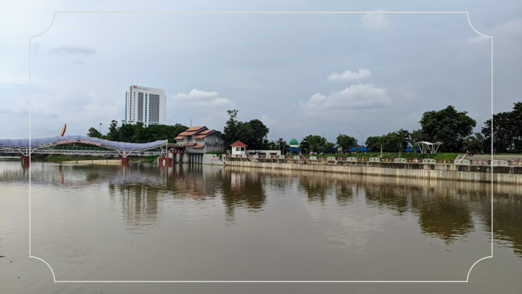 Bendung Karet Tirtonadi