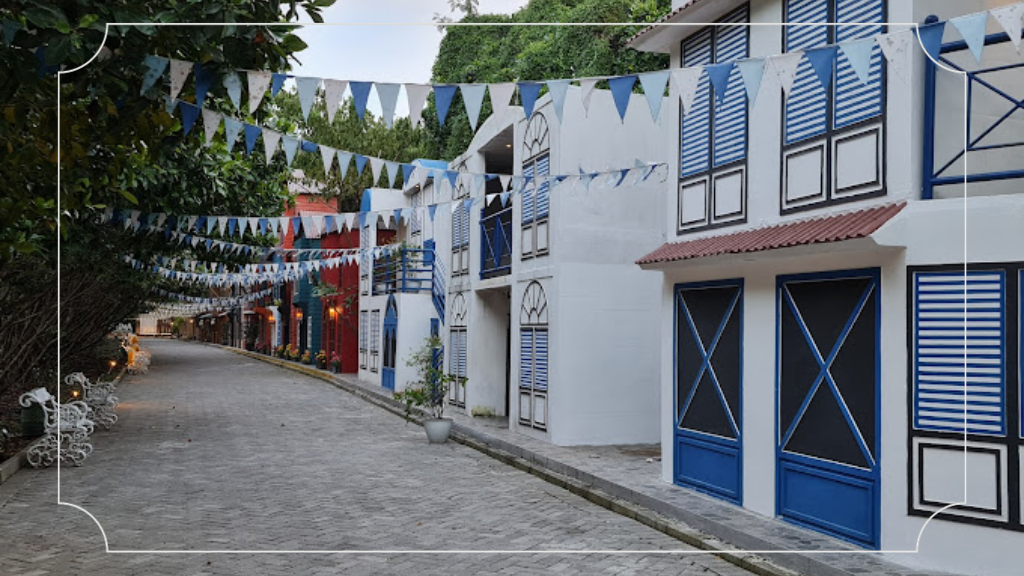 Wisata Maerokoco Semarang - Jam Buka & Harga Tiket Masuk 6 Berfoto Ria di Spot Menarik