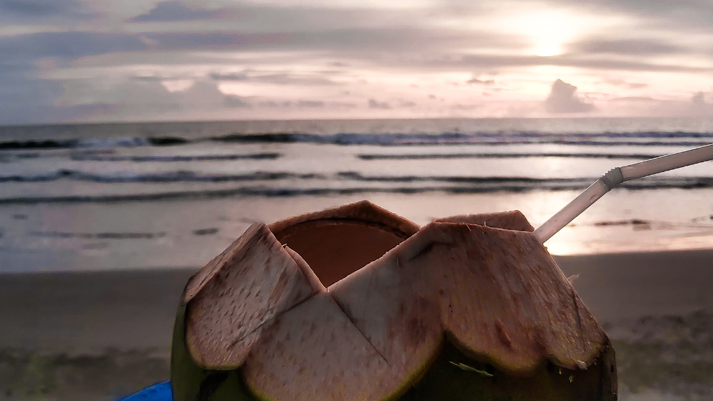 Bersantai Sambil Menikmati Kuliner