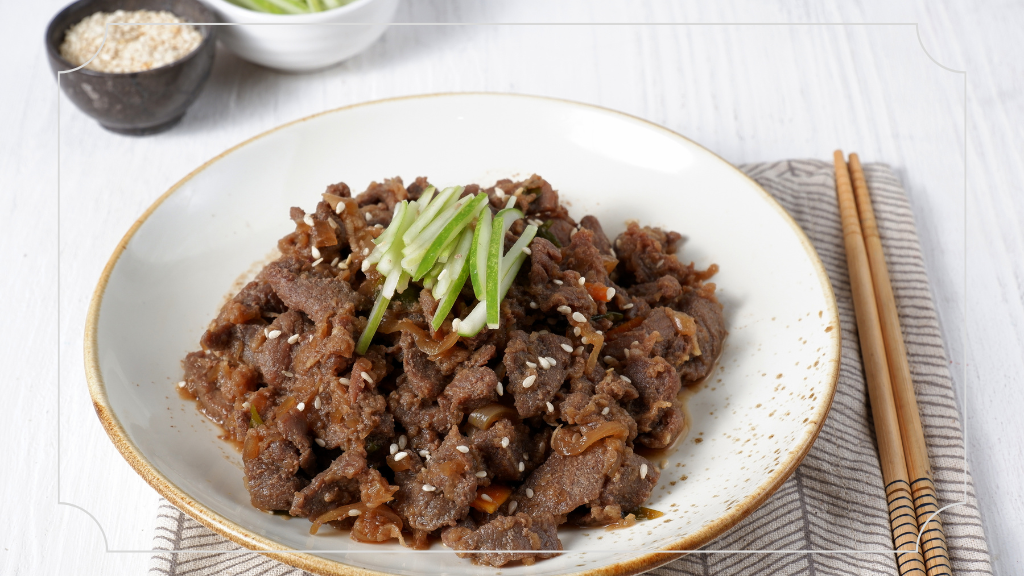 25 Makanan Khas Korea yang Populer di Indonesia 5 Makanan Khas Korea yang Populer di Indonesia Bulgogi