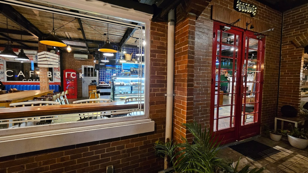 Cafe Brick Tempat Nongkrong di Jogja