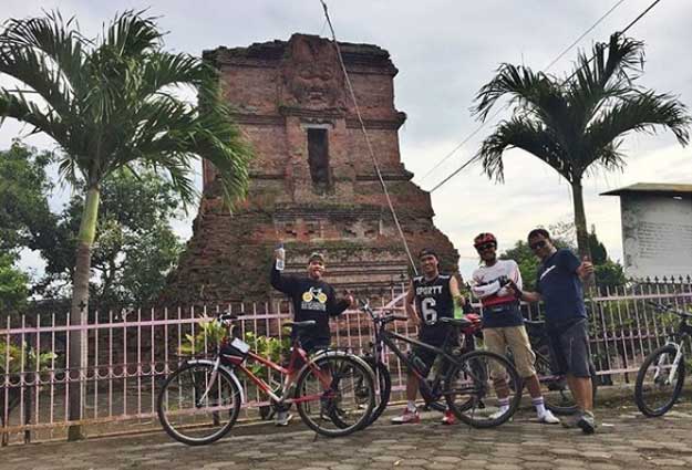 tempat wisata nganjuk jawa timur