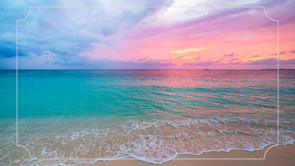 Cerita di Balik Pantai Pink