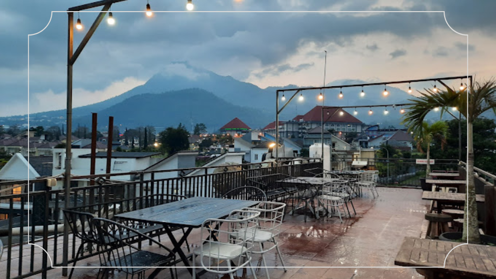 15 Rekomendasi Cafe di Batu Malang untuk Berkumpul dan Bersantai 2 Cokelat Klasik Batu