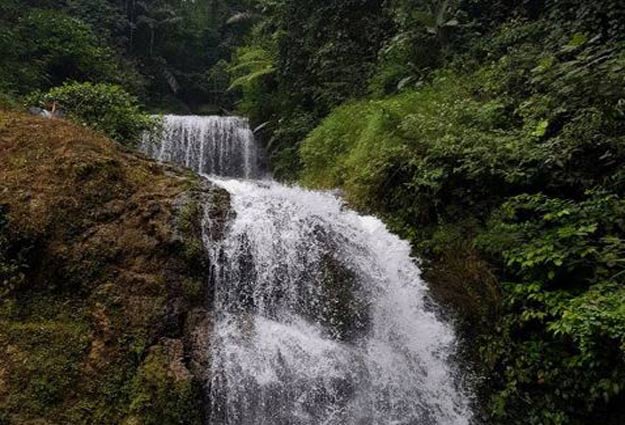 18 Tempat Wisata di Sumedang Terbaru 11 wisata air terjun di Sumedang