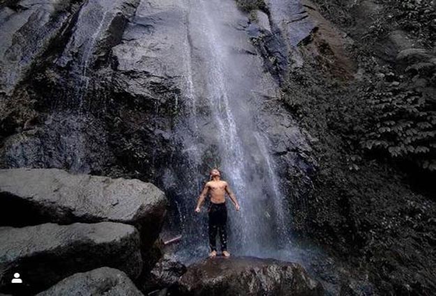 wisata air terjun di Pandeglang