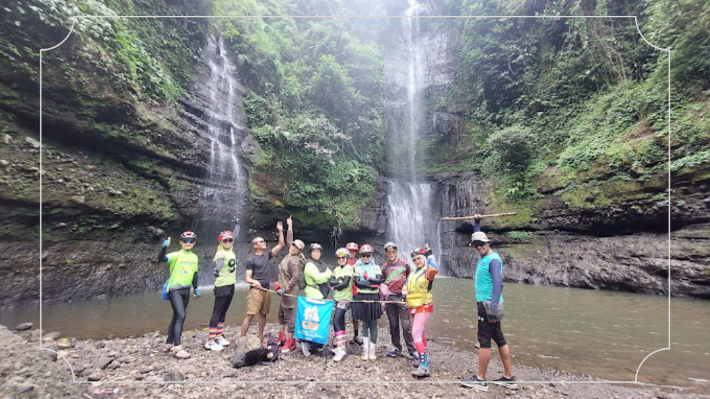 11 Wisata Pangalengan yang Lagi Hits Wajib Kamu Kunjungi 12 Curug Panganten Kembar