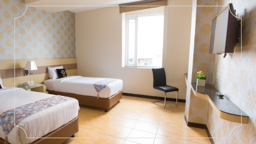 Sudirman Street Day and Night Market - Lokasi & Hotel Terdekat 9 D'Sovia Hotel Bandung